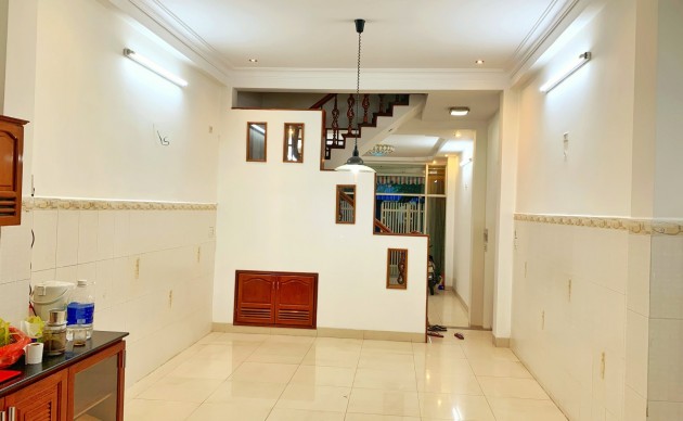 BÁN NHÀ 3 TẦNG - Siêu phẩm đường Nguyễn Thành Ý, Hải Châu