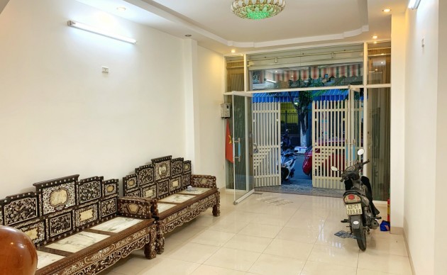 BÁN NHÀ 3 TẦNG - Siêu phẩm đường Nguyễn Thành Ý, Hải Châu
